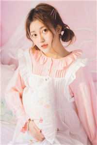独家出品婚礼前夕，未婚妻依偎在小助理怀里