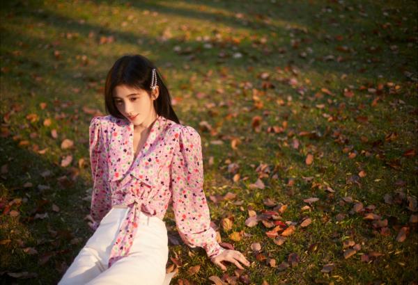 《李妩陆辞》穷书生来求娶？赶走后他竟变权臣章节目录免费试读