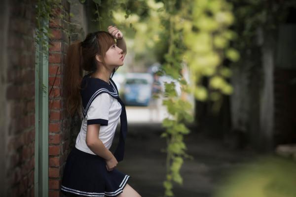 张小勇李威张小勇李威小说 被富二代抢走补助金后在线阅读
