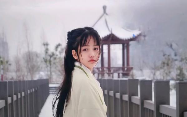 最新《无意间救的小可怜，竟成了京都大佬》晏离权时泽小说免费试读全文章节