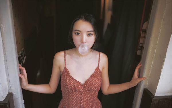 《顾立郑秀》小说章节目录精彩阅读 从私塾先生摇身一变，成了女帝夫君小说全文
