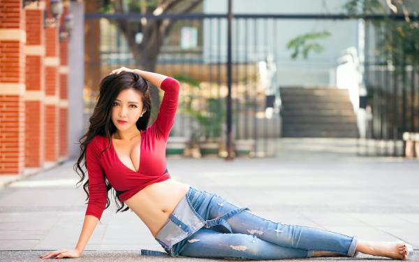 开局突袭：女帝求放过周元赵蒹葭完整篇在线阅读