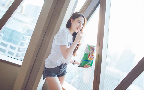《生子拿十亿？这攻略任务我接了》容柒柒妘峥章节目录精彩试读