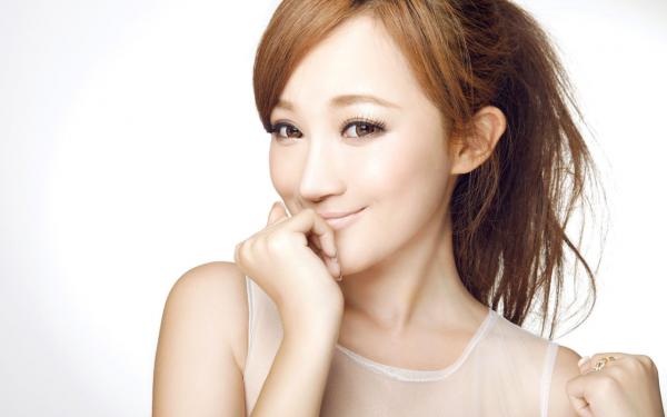 紫太阳的小说参军报国后，未婚妻悔疯了林婉沈思源全文阅读