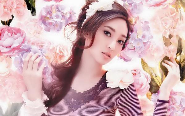 《周元赵蒹葭》小说完结版免费阅读 开局突袭：女帝求放过小说全文
